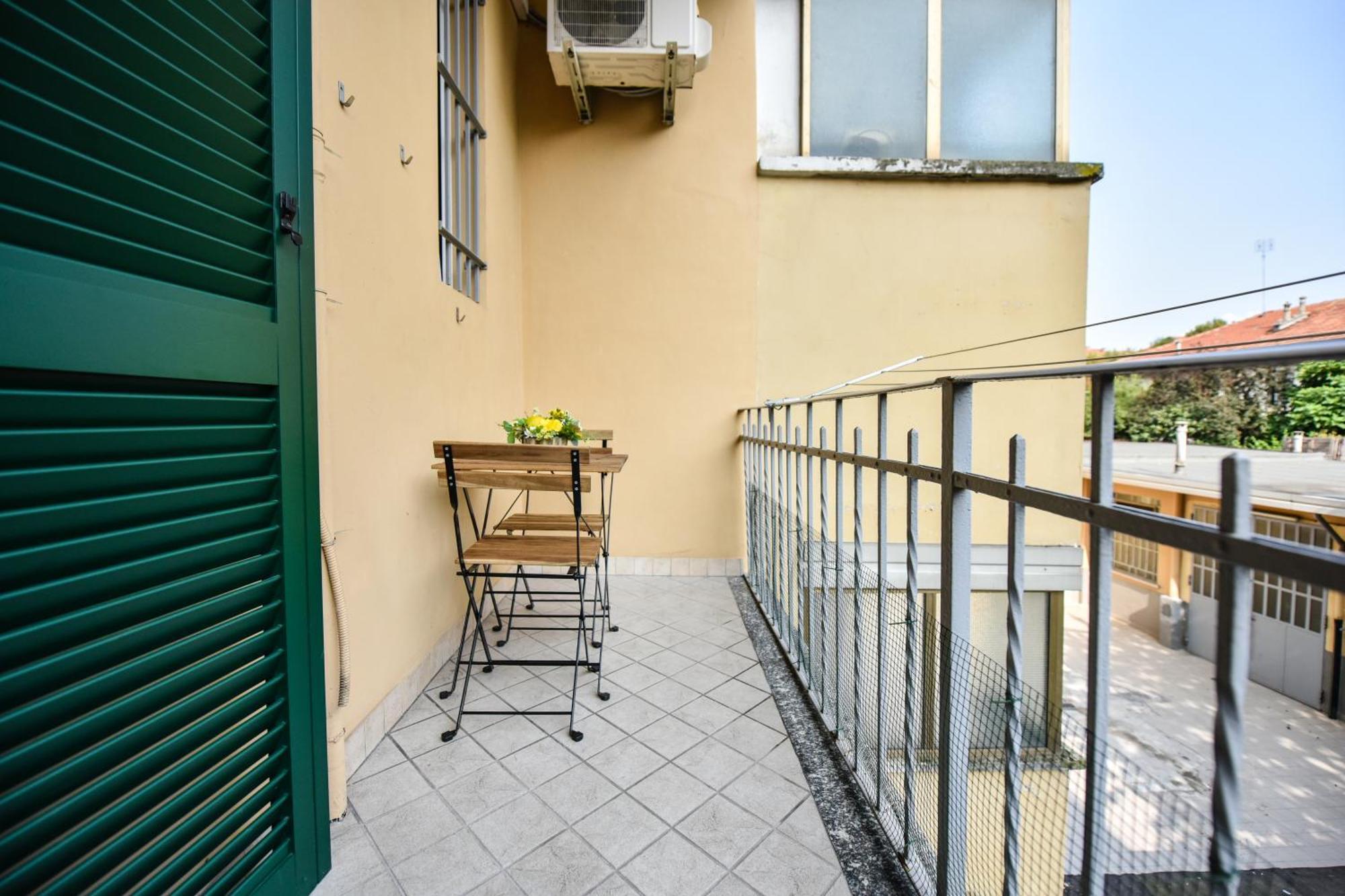 Benvenuti Casa Leo - Elegante Appartamento Турин Екстер'єр фото