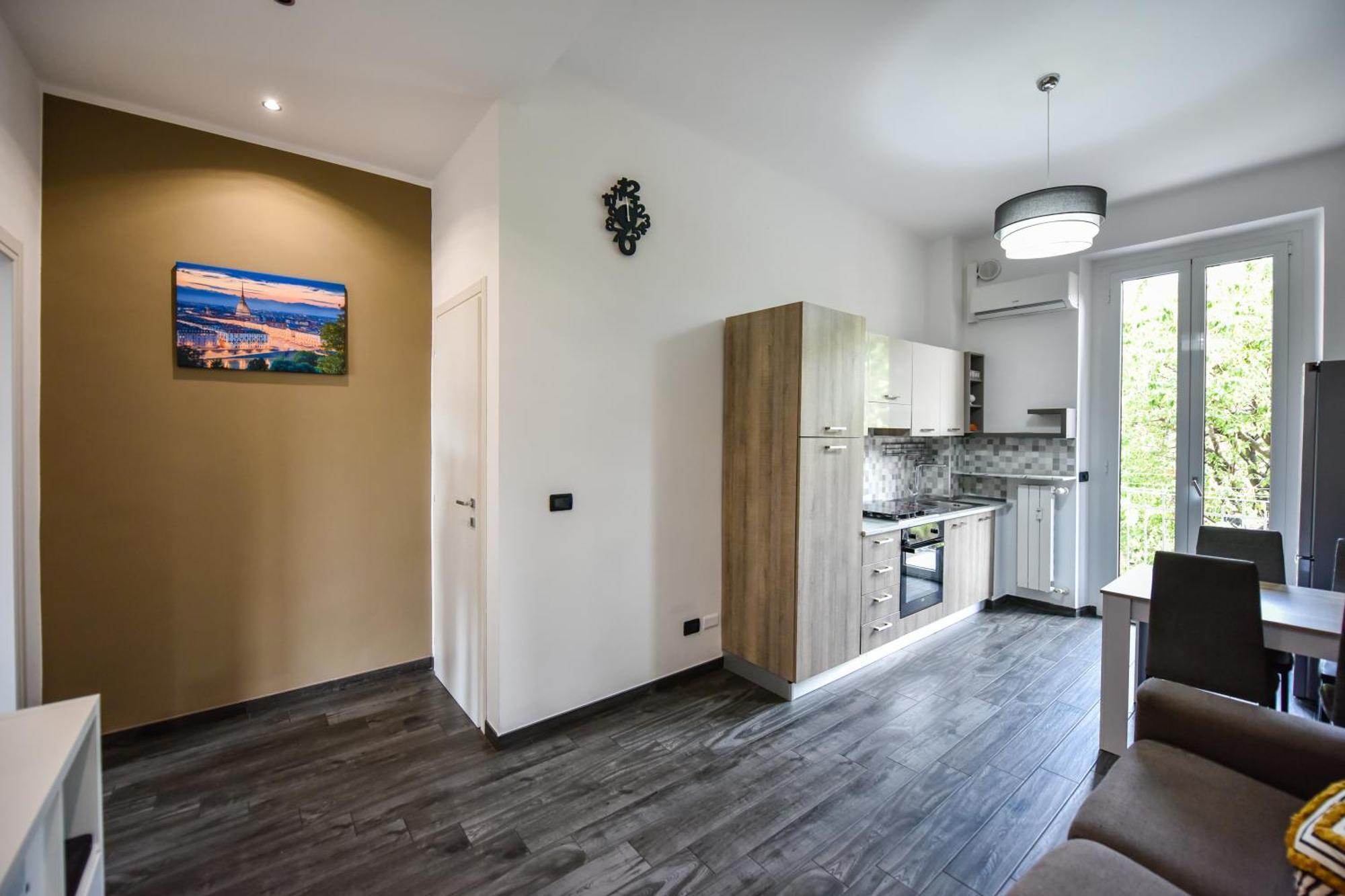 Benvenuti Casa Leo - Elegante Appartamento Турин Екстер'єр фото